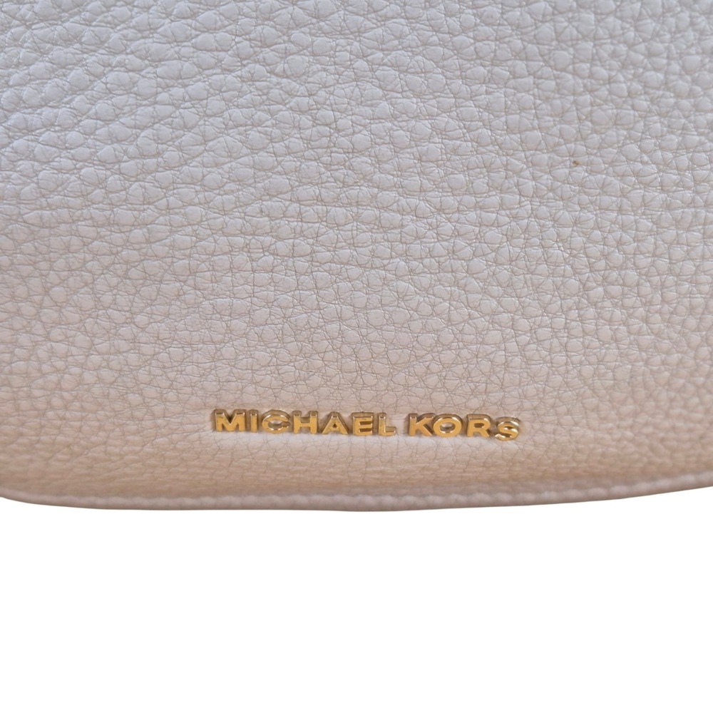 Michael Kors Bedford Large Pebbled Leather Hobo Bag Taupe Gold Hardware Tassel - Picture 3 of 9
